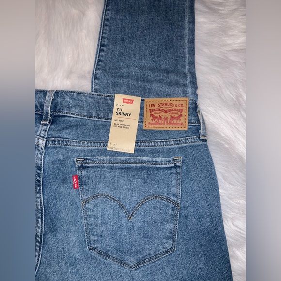 Levi’s 711 skinny jeans - Picture 4 of 6
